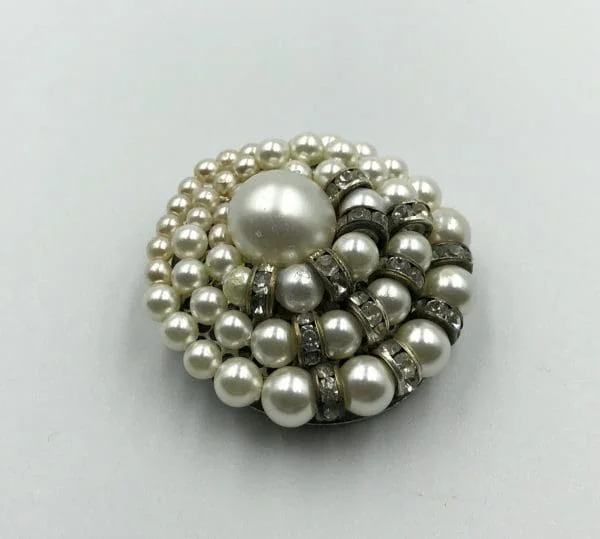 Vintage Louis Rousselet Glass Pearl and Rhondelle Brooch 1950s - Image 2