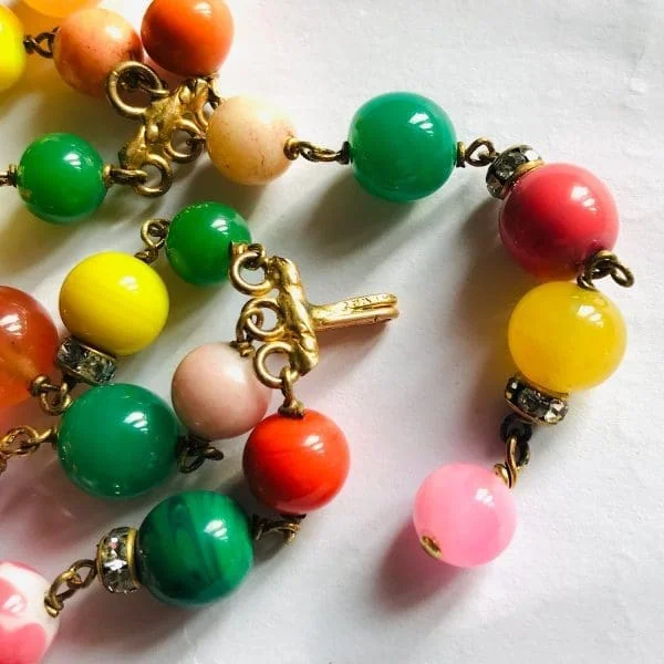 Vintage Chanel Multi Colour Gripoix Glass Bead Necklace Circa 1950s - Image 6