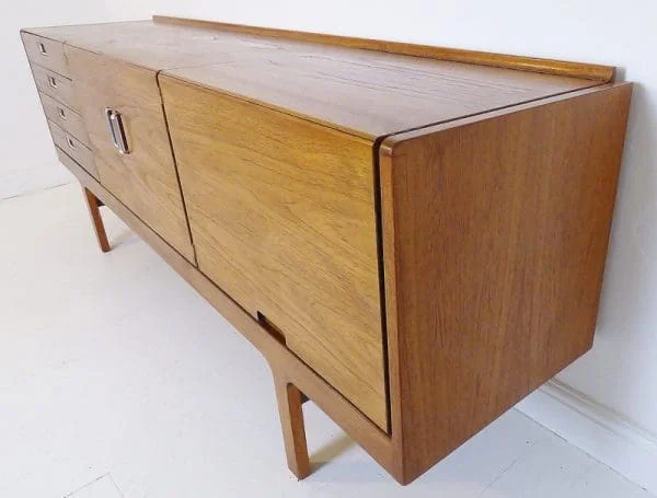 Teak Shara Sideboard by Robert Heritage for Meredew - Image 4