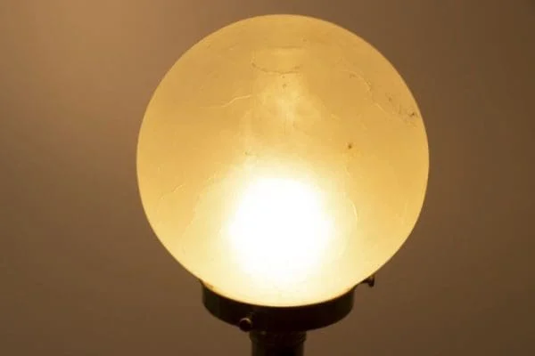 Art Deco Polished Brass Table Lamp with Amber Phenolic Column - Image 6