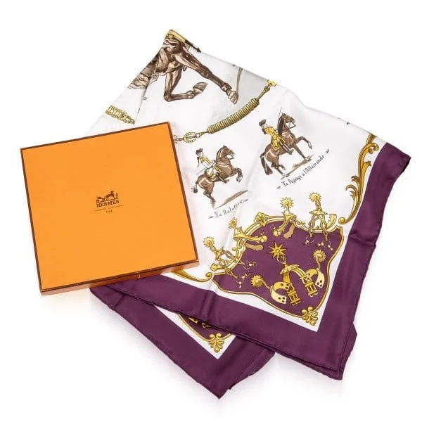 Silk Hermes Scarf in Original Box, France, of recent production - Image 3