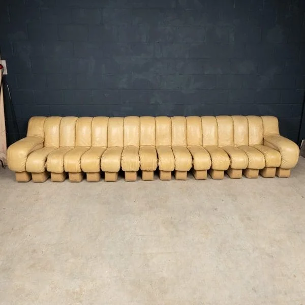 De Sede DS-600 "caterpillar" sofa in cream leather - Image 2