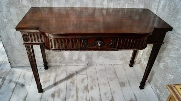 Victorian Mahogany Serving Table in the Manner of Robert Adams