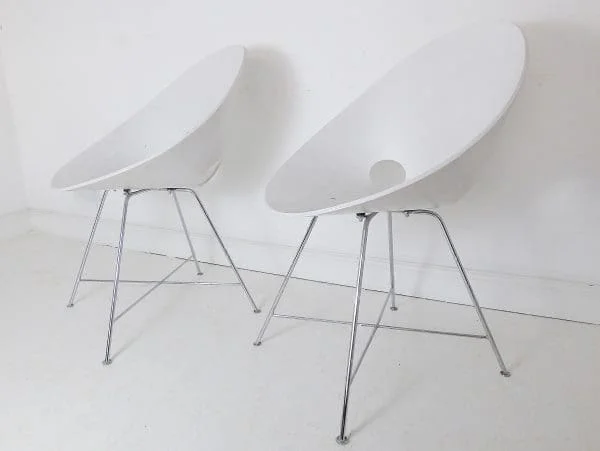 Vintage Pair of White Bentwood Model ST664 Chairs By Eddie Harris For Thonet - Image 2