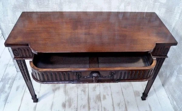 Victorian Mahogany Serving Table in the Manner of Robert Adams - Image 6