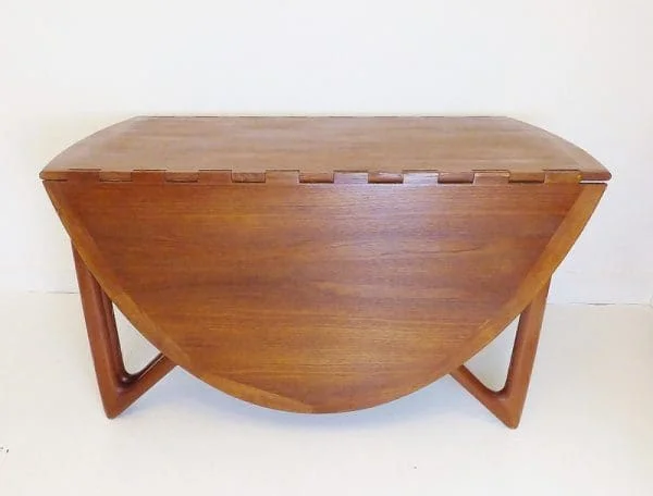 Midcentury Danish Teak Dining Table By Niels Koefoed For Niels Koefoeds - Image 2