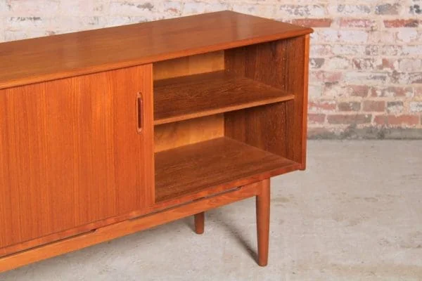 Mid Century teak sideboard by Nils Jonsson for Troeds, Sweden - Image 9