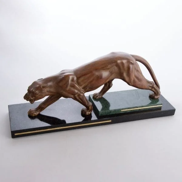 Art Deco Patinated Bronzed Muscular Panther on a Stepped Marble Base with Brass Trims - Image 3