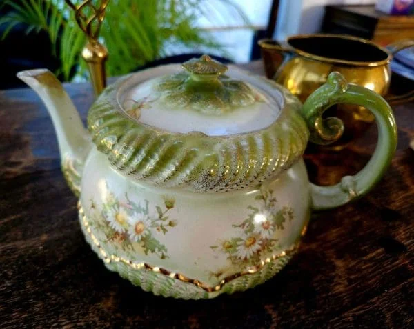 Opulent Large Art Nouveau Antique Teapot by Grimwade Bros Pottery England - Image 2