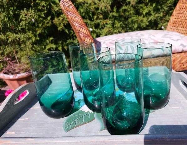 Set of 6 Green Glass Water Tumblers - Image 2