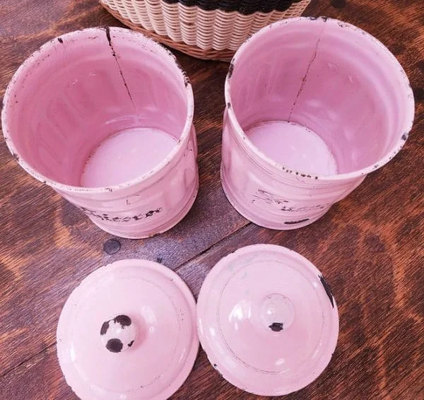 Pair of French Art Deco Enamel Storage Canisters in Pastel Pink - Image 4