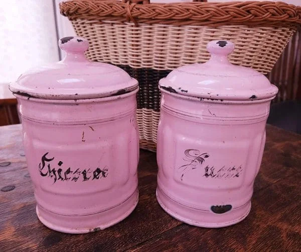 Pair of French Art Deco Enamel Storage Canisters in Pastel Pink - Image 5