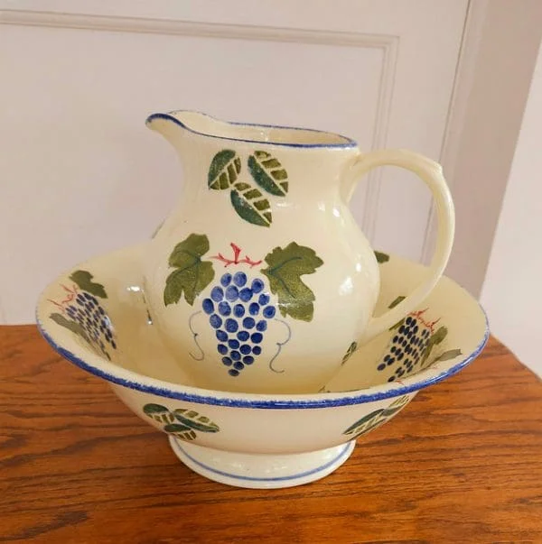 Pretty Hand-Painted Poole Pottery Wash Jug & Basin Set - Image 5