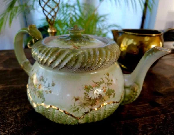 Opulent Large Art Nouveau Antique Teapot by Grimwade Bros Pottery England - Image 4