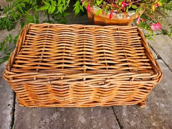 Rustic Hamper Basket with Wooden Handles - Image 6