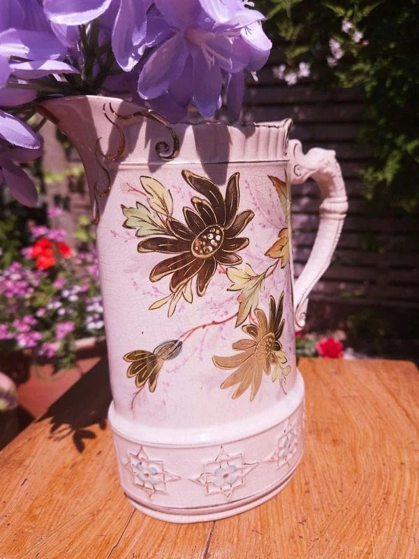 Victorian water jug or vase with gold leaf detail - Image 10