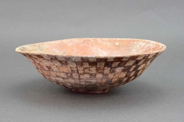 Western Asiatic Neolithic Pottery Bowl 4th-3rd millennium BC - Image 5