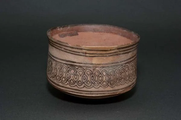 Western Asiatic Neolithic Pottery Bowl 4th-3rd millennium BC - Image 4