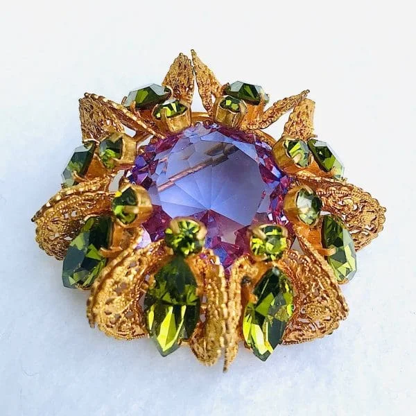 French Couture Amethyst and Olivine Paste Brooch by Roger Jean Pierre - Image 2