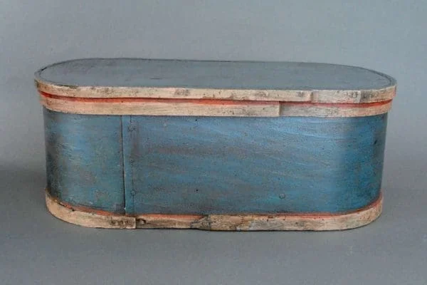 A decorative 19th century hand painted bentwood apothecary storage box - Image 6