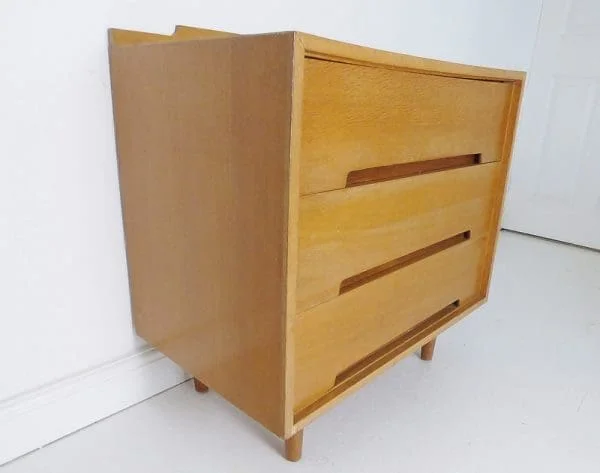 Oak C Range Chest Of Drawers By John and Sylvia Reid For Stag - Image 2