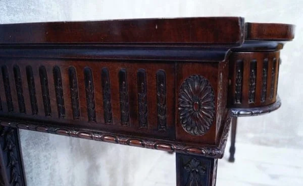 Victorian Mahogany Serving Table in the Manner of Robert Adams - Image 9