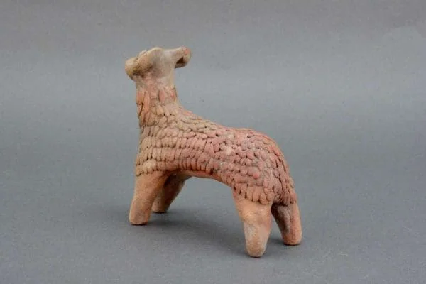 An ancient pottery figure of a ram hand made in Syria - Image 4