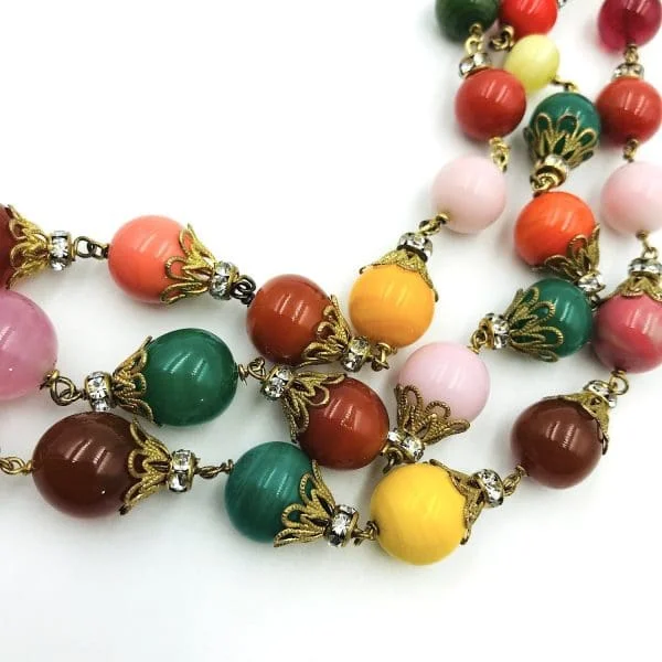 Vintage Chanel Multi Colour Gripoix Glass Bead Necklace Circa 1950s - Image 5