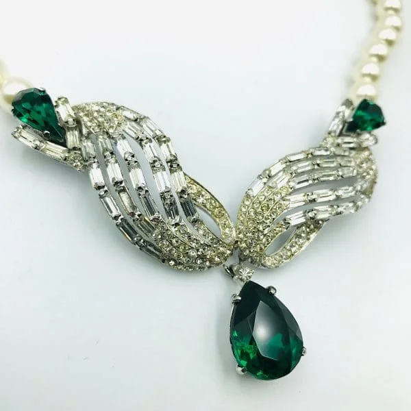 Vintage Silver and Glass Pearl Emerald Drop Necklace Circa 1950s - Image 4