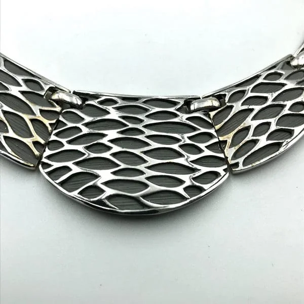 Vintage Boucher Textured Silver Tone Collar Necklace Circa 1960s - Image 7