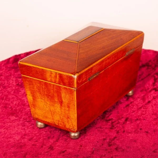 Small 19th C Mahogany Tea Caddy - Image 5