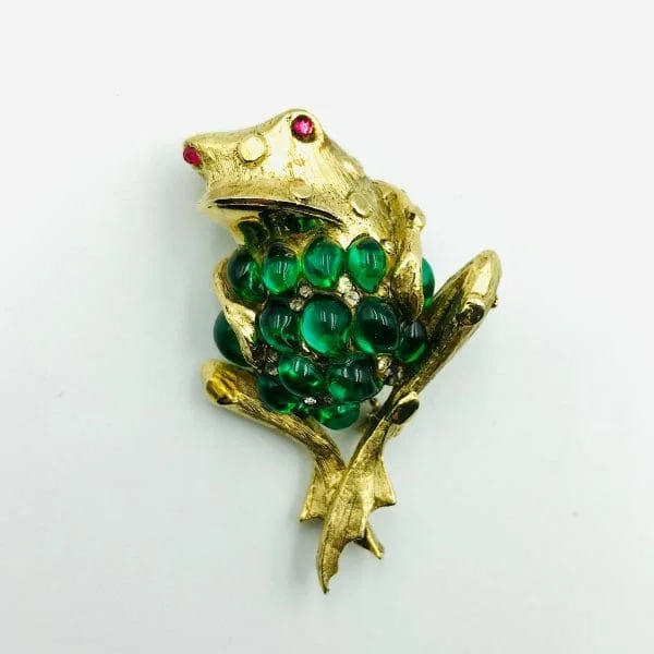 Vintage Frog Brooch by Hattie Carnegie - Image 3