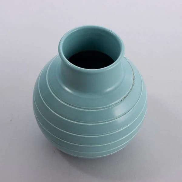 Art Deco Keith Murray for Wedgwood Matt Blue Glazed Ribbed Ovoid Vase - Image 5