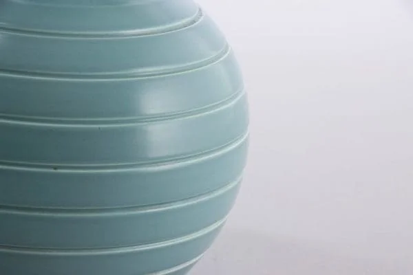 Art Deco Keith Murray for Wedgwood Matt Blue Glazed Ribbed Ovoid Vase - Image 7