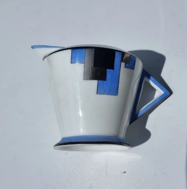 Shelley Art Deco Jug from a Coffee Set with the Vogue Blue Block Design on an Eve Shape - Image 3