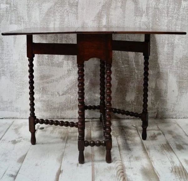 Victorian Walnut Bobbin Turned Table