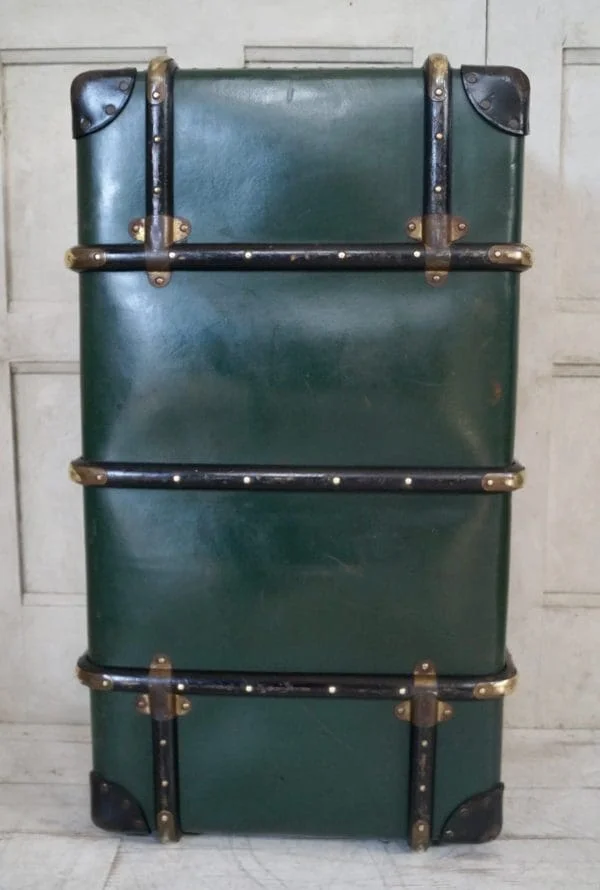 Large Vintage Globe Trotter Cabin Trunk - Image 6