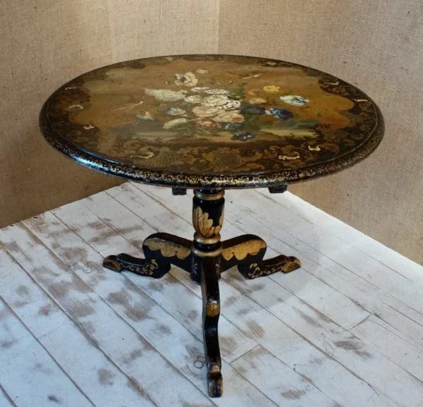 Regency Black Lacquer Tilt-Top Table