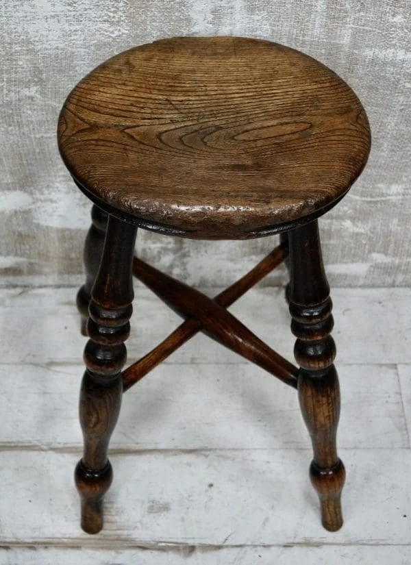 Georgian Elm Tavern Stool - Image 5