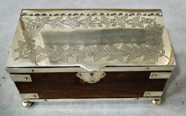 Victorian Silver Plated Oak Tea Caddy - Image 5