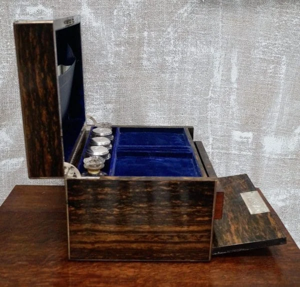 Victorian Coromandel Dressing Box - Image 2