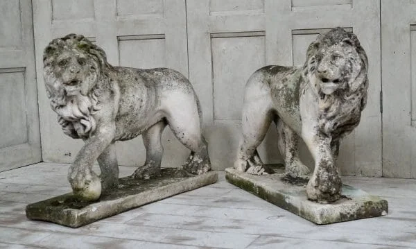 Pair of Stone Medici Lions - Image 9