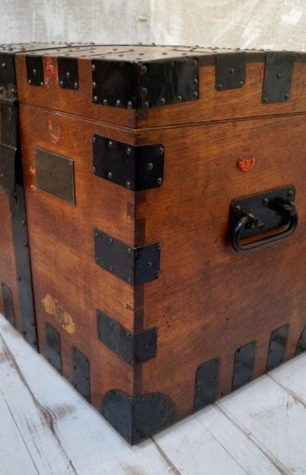 Victorian Oak and Iron Bound Silver Chest - Image 9