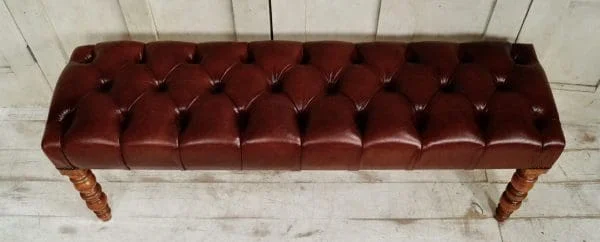 Victorian Deep Button Leather Window Bench - Image 6