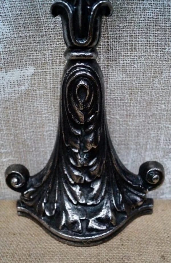 W.Bullock and Co Cast Iron Door Porter - Image 3