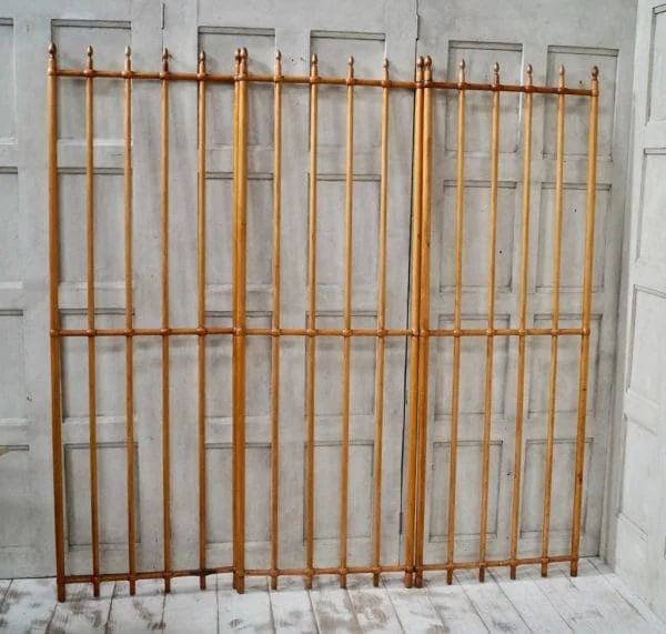 Victorian Arts & Crafts Pitch Pine Room Divider - Image 2