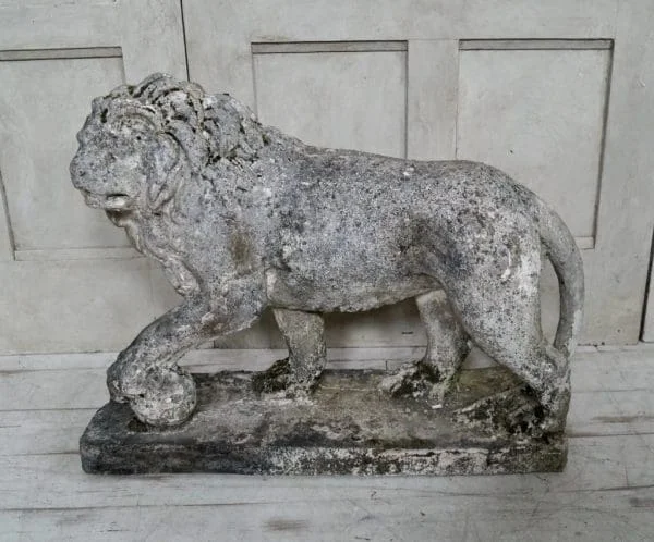 Vintage Medici Stone Lion Statue - Image 3