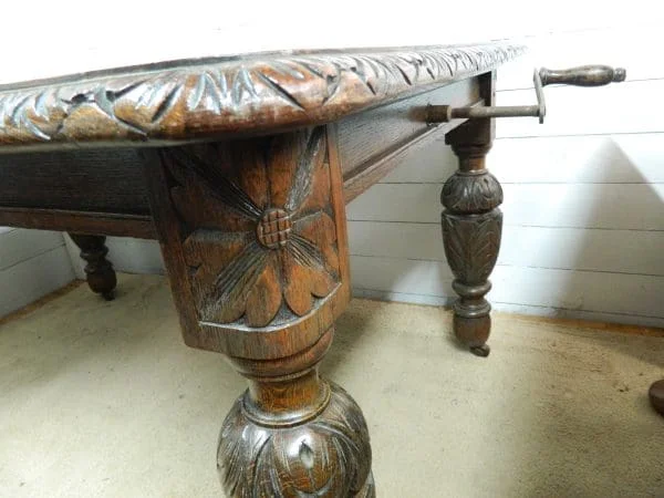 Victorian Heavily Carved Oak Extending table - Image 5