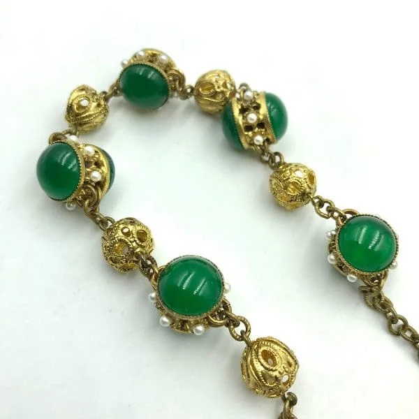 Vintage Chanel Chrysoprase Gripoix Glass Cabochon Bracelet Circa 1950s - Image 4