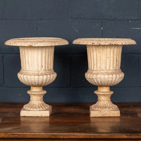 Pair of Edwardian Cast Iron Garden Urns, England Circa 1910 - Image 4